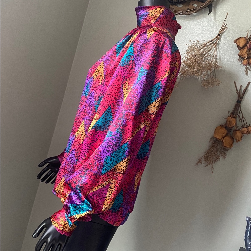 Vintage Michelle Stuart Multicolor Abstract Button Down Shirt - Picture 5 of 12